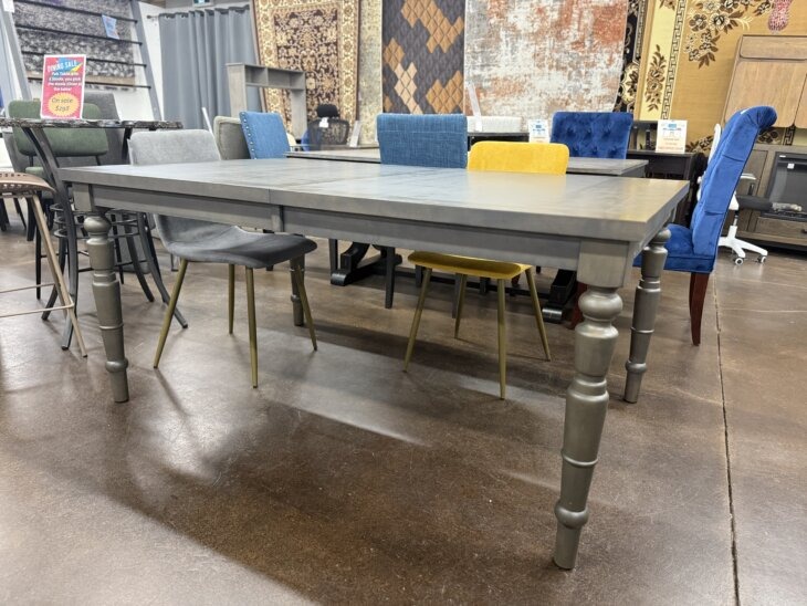 Greyhaven Dining Table - Image 2