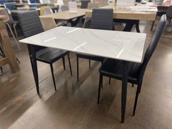 Verona Dining Set